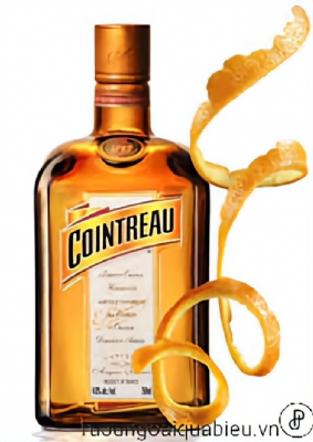 Rượu Cointreau